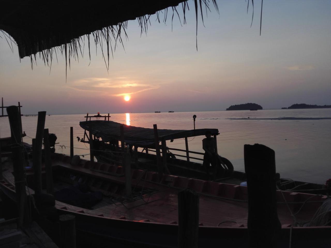 Firefly Guesthouse Prek Svay Village 외부 사진
